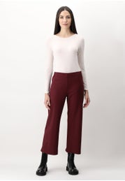 Comfort Chic Cropped Leggings