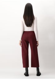 Comfort Chic Cropped Leggings